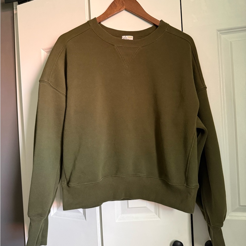 OFFLINE by Aerie Green Crewneck